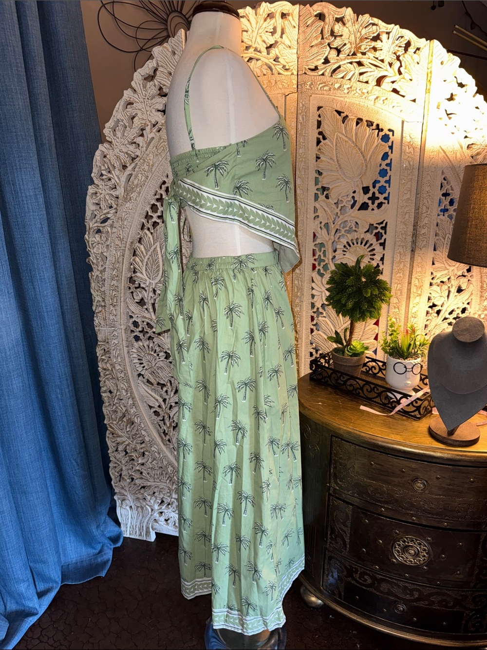 Japna Sage Green Palm-Print Midi Dress - Picture 3 of 4